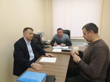 Александр Киндаев совместно с директором управляющей компании провели личный прием граждан